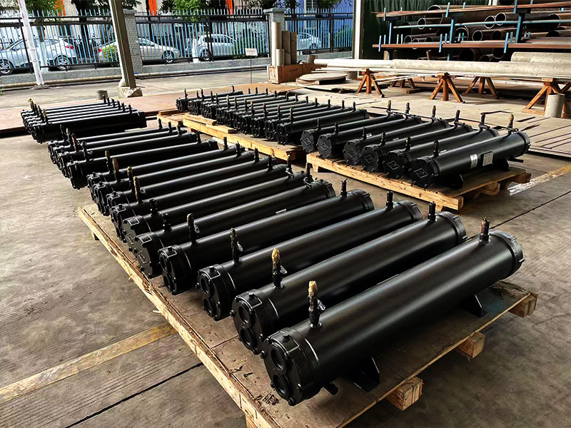 5個方式提高工業(yè)冷水機冷凝器效率 